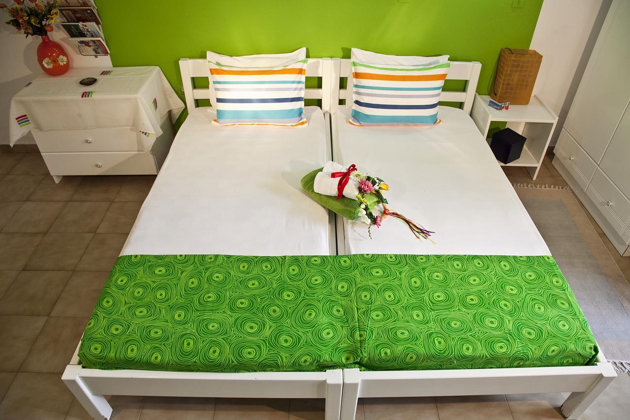 איריה Anastasias Apartments מראה חיצוני תמונה