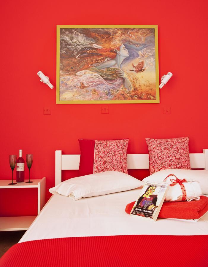 איריה Anastasias Apartments מראה חיצוני תמונה