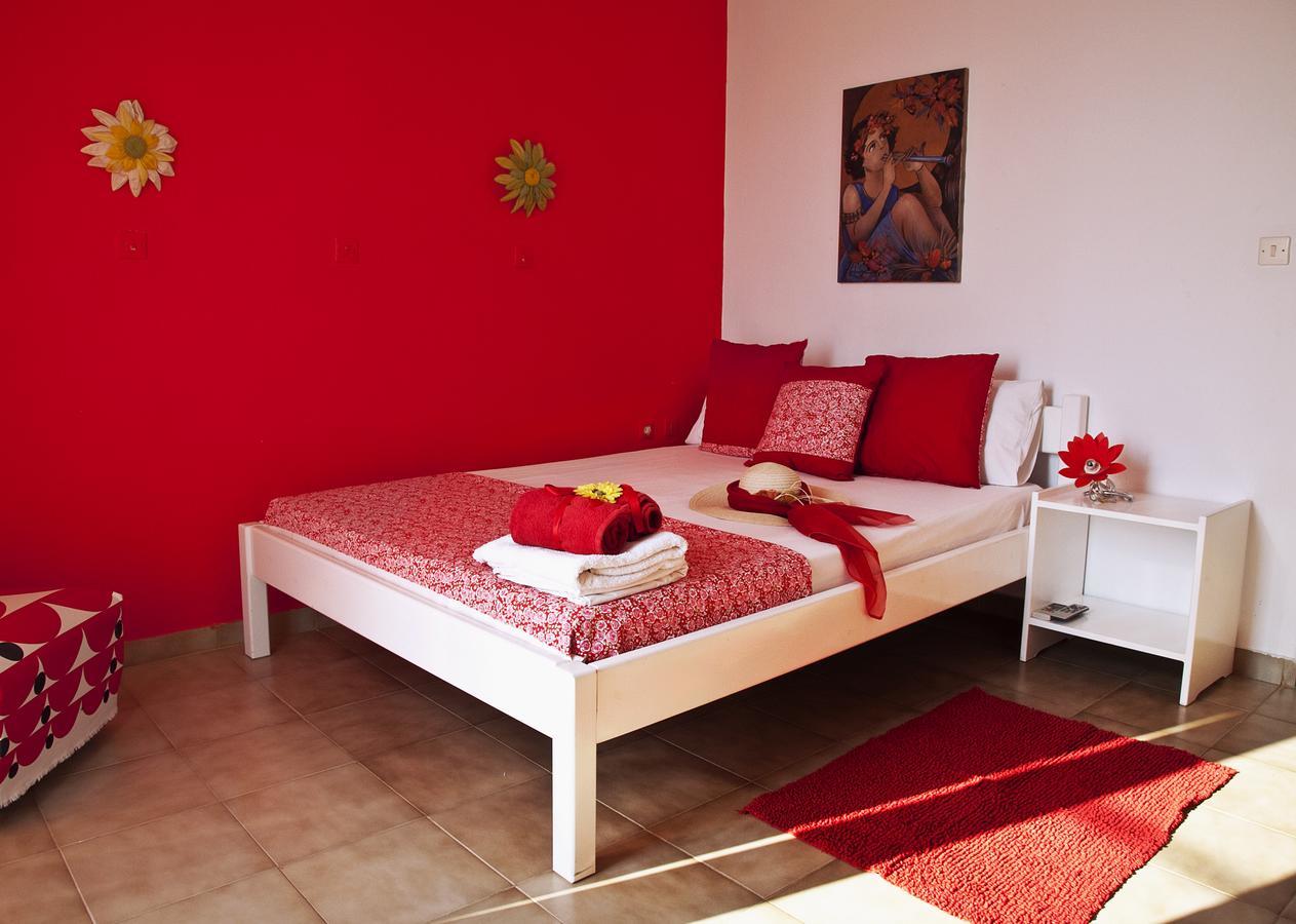 איריה Anastasias Apartments מראה חיצוני תמונה