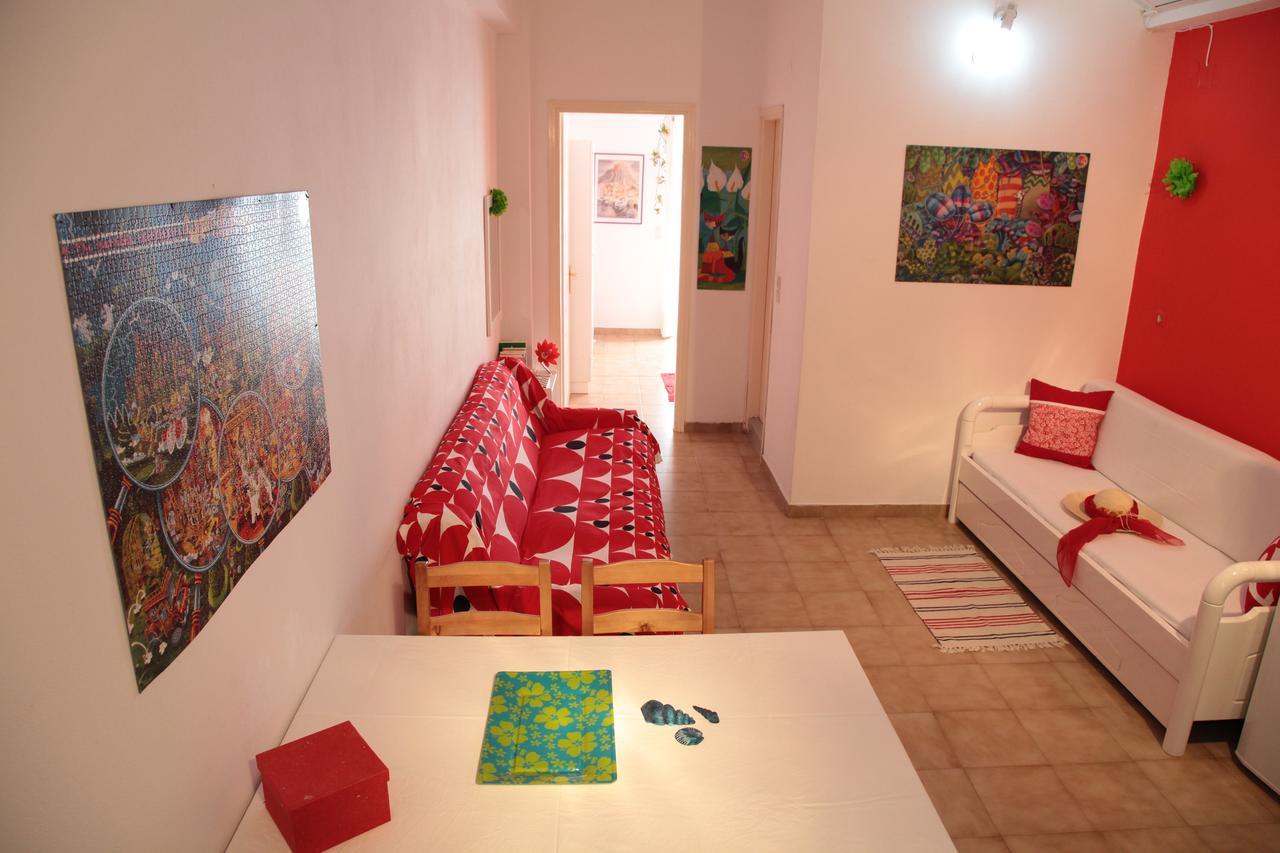 איריה Anastasias Apartments מראה חיצוני תמונה