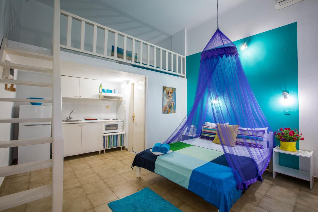 איריה Anastasias Apartments מראה חיצוני תמונה